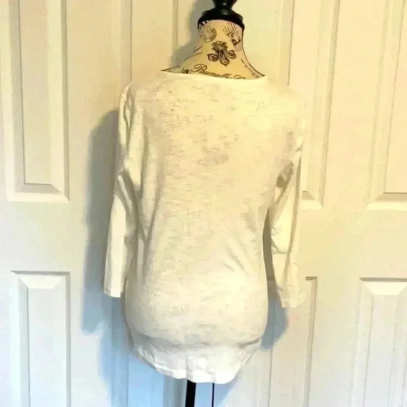 Chaps Women’s Long Sleeve  Top With Embroidered Detail. Size M - Picture 3 of 3